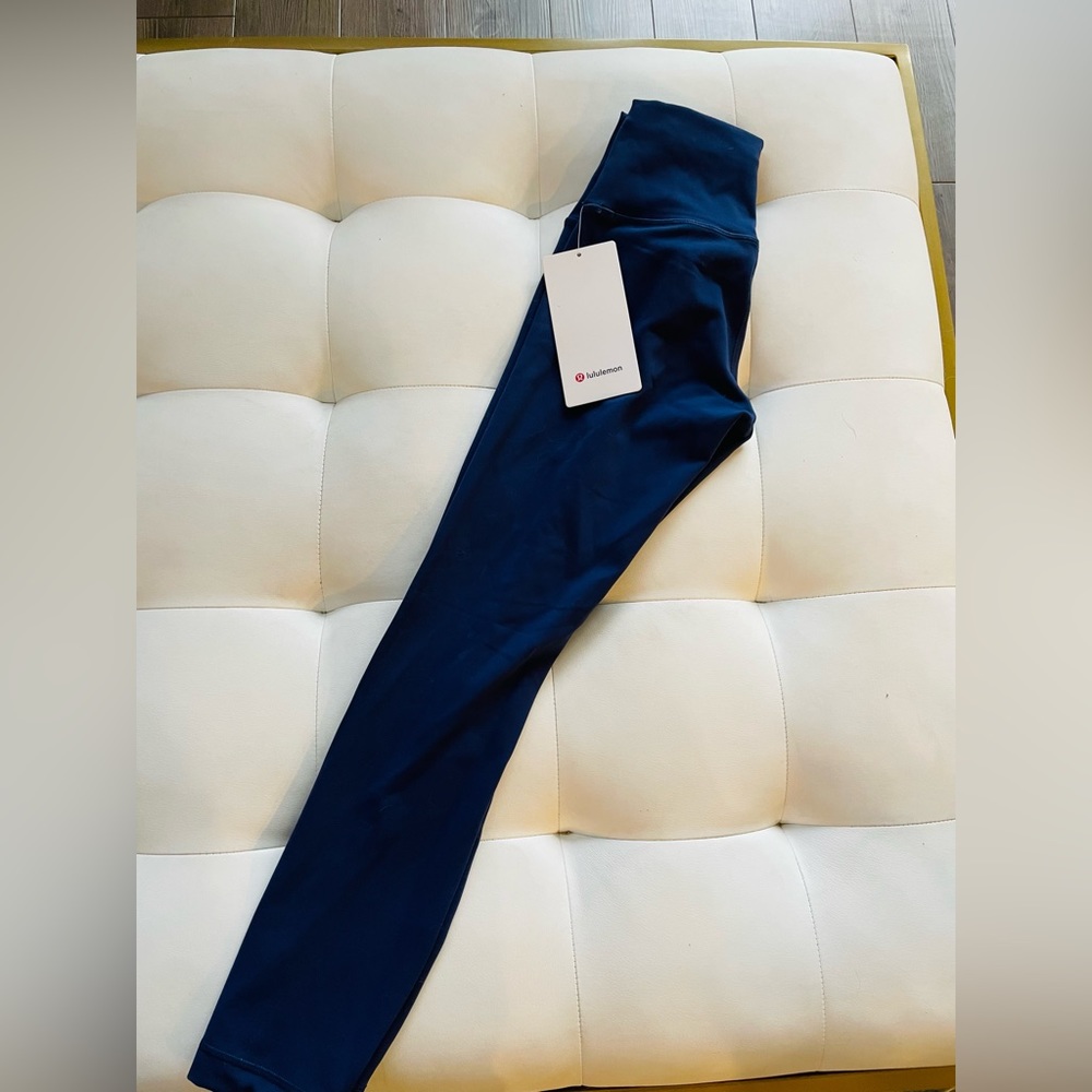 Nwt Lululemon Wunder Train Sz 4